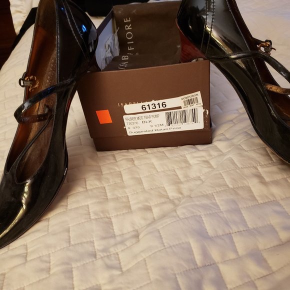 Palmer Mod T-Strap pump - Picture 1 of 4